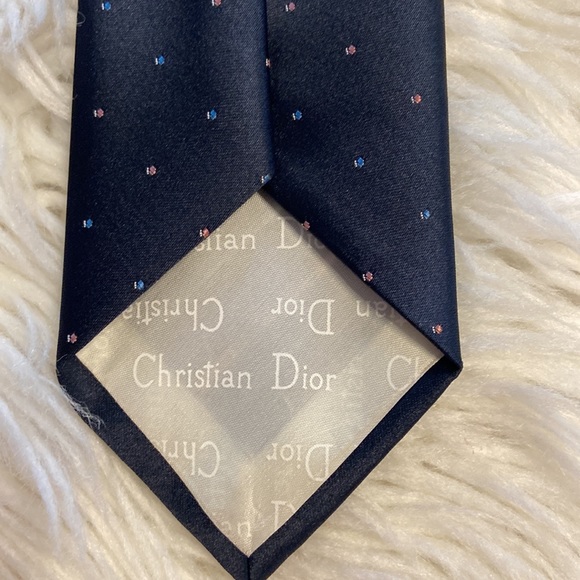 Christian Dior Man Tie navy blue color excellent condition - Picture 4 of 8